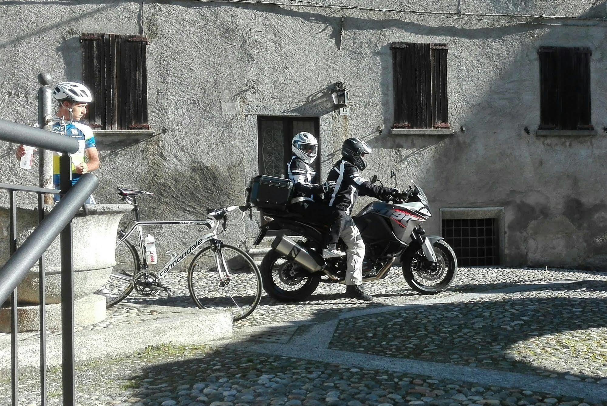 Il Seicento Aparthotel Sernio ภายนอก รูปภาพ